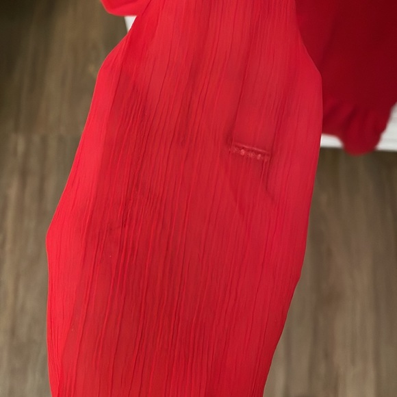 Leith Smocked Long Sleeve Red Dress - Picture 4 of 6